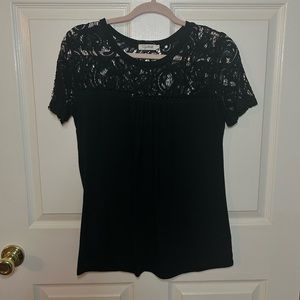 Black Lace Spadehill Top